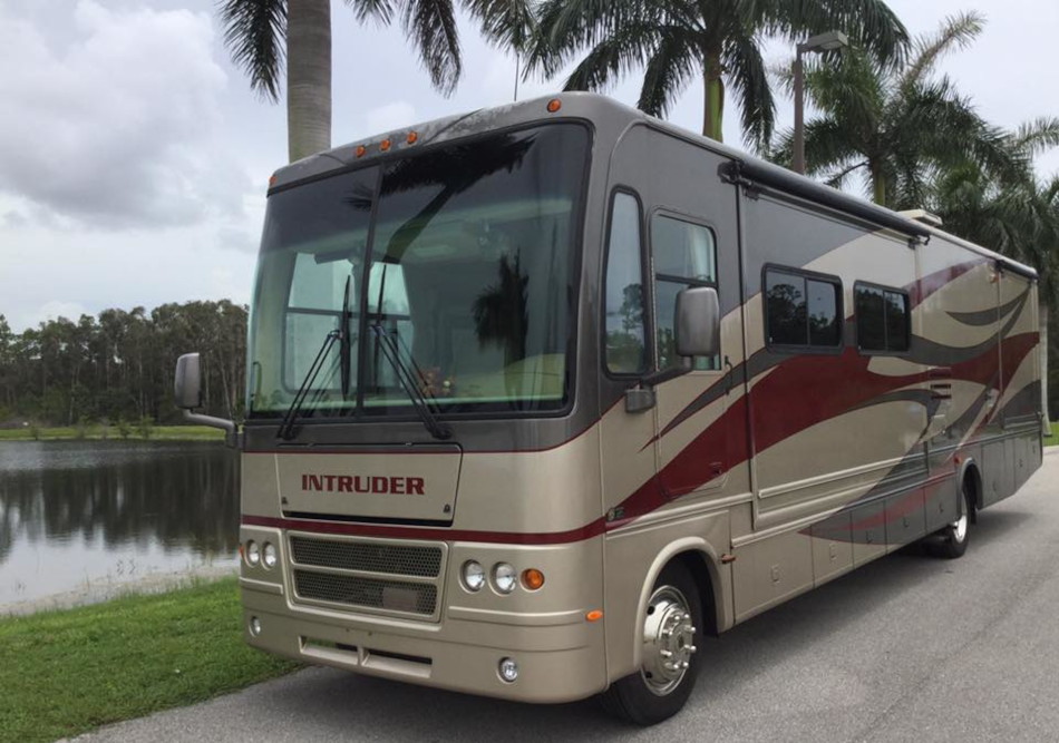 rv detailing service and shield removals